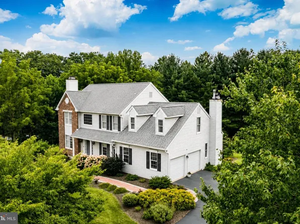 1204 Hamilton Dr, West Chester, PA 19380