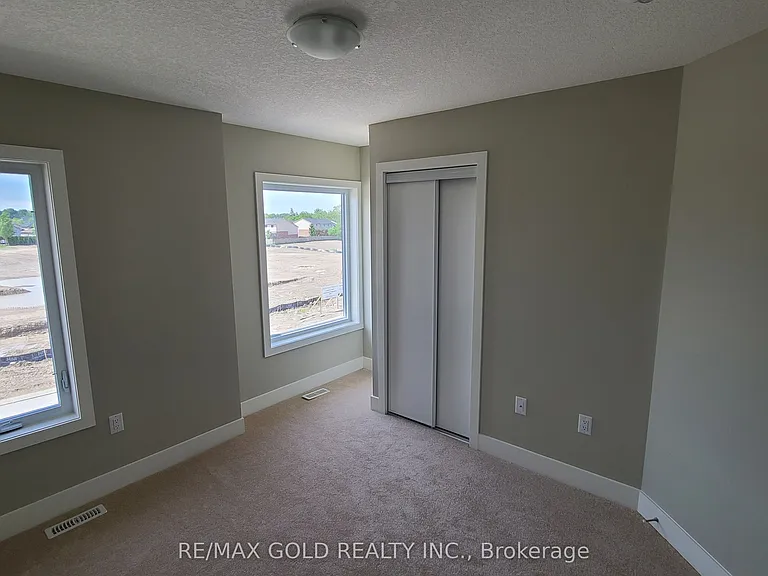 177 Edgevalley Rd #152 — Photo 22