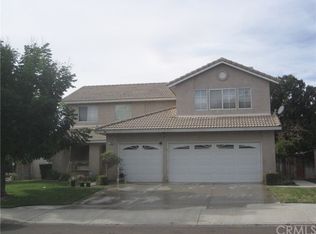 7796 Silver Buckle Rd, Highland, CA 92346