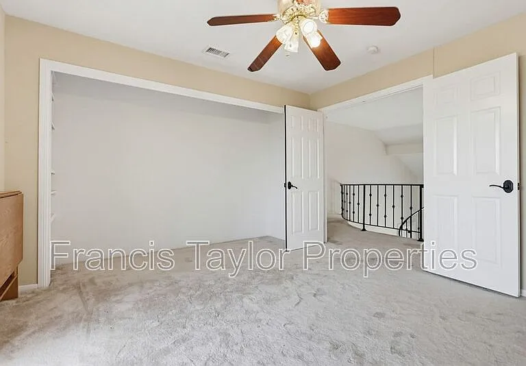 29059 Meadow Glen Way W — Photo 31