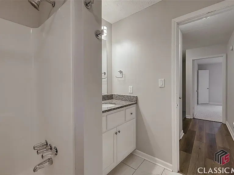 207 Highland Park Dr — Photo 20