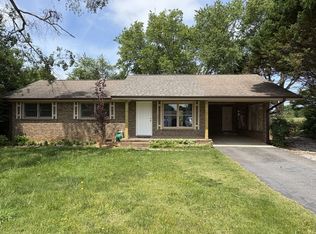 4077 Brookfield Dr, Seneca, SC 29672