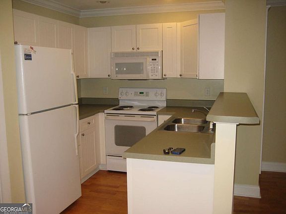 5th image of 490 Barnett Shoals Rd APT 919