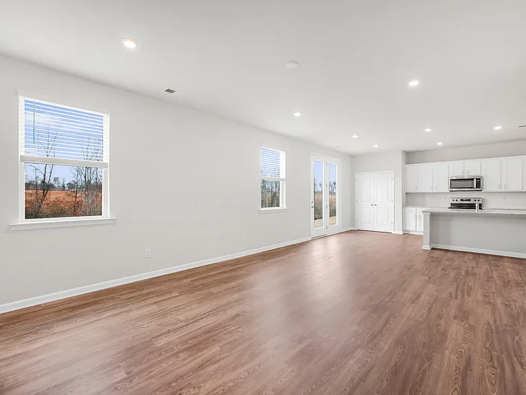 2201 Lavender Meadows Ct — Photo 6