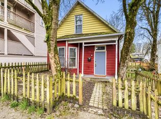 1626 SE Belmont St, Portland, OR 97214
