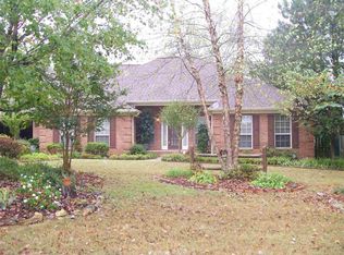 100 Kingswood Dr, Huntsville, AL 35806