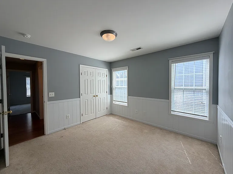 4566 Woodway Dr — Photo 28