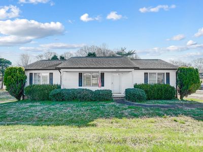 1022 Kannapolis Pkwy, Concord, NC, 28027