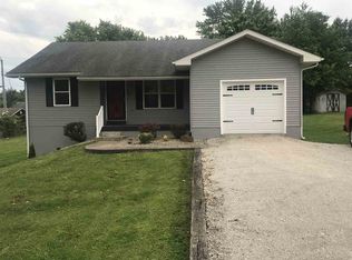 203 W Hospital Rd, Paoli, IN 47454