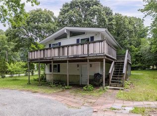 460 Sampan Ave, Jamestown, RI 02835