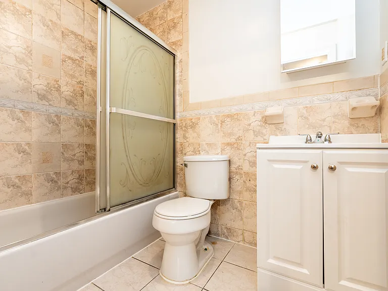 317 Pulaski St #1 — Photo 11