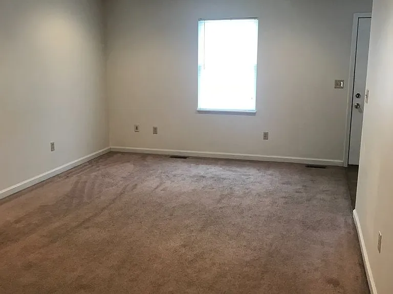 295 School Dr — Photo 3