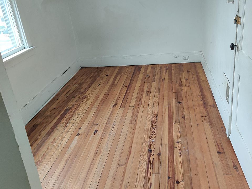 2nd image of 82 Harriet Ave