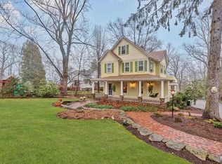 74 Kinderkamack Rd, Woodcliff Lake, NJ 07677