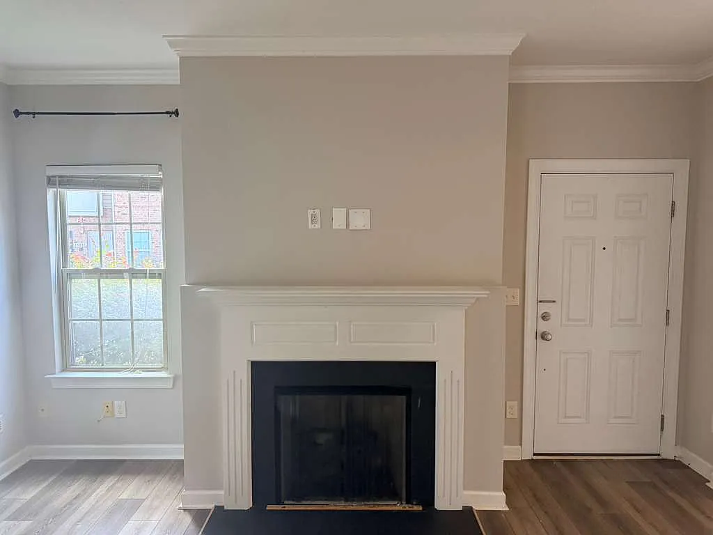 3 bed, 2.5 bath, 1602 sqft, $2,295 — Photo 4