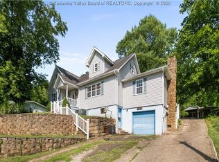 2441 3rd Ave, Nitro, WV 25143