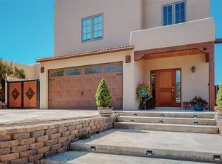 2176 Ridgeview Cir, Santa Fe, NM 87505