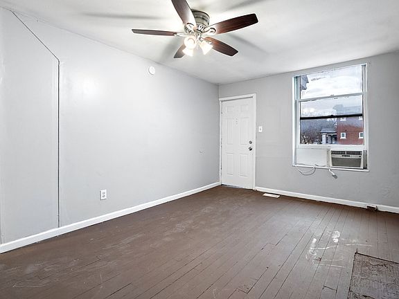 3rd image of 3152-3154 Winnebago St #3152
