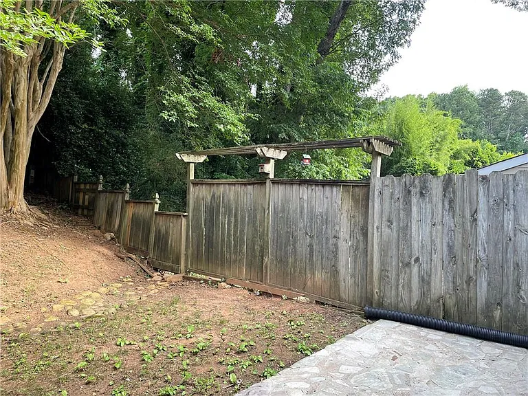 1068 Travelers Trl NW — Photo 39