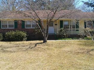 5306 Hampton Rd, Fayetteville, NC 28311