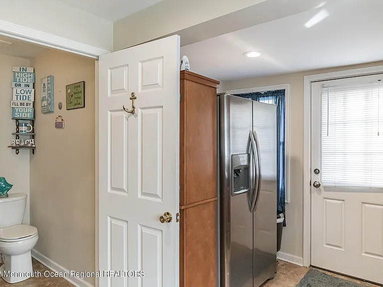51 Seadrift Ave — Photo 10
