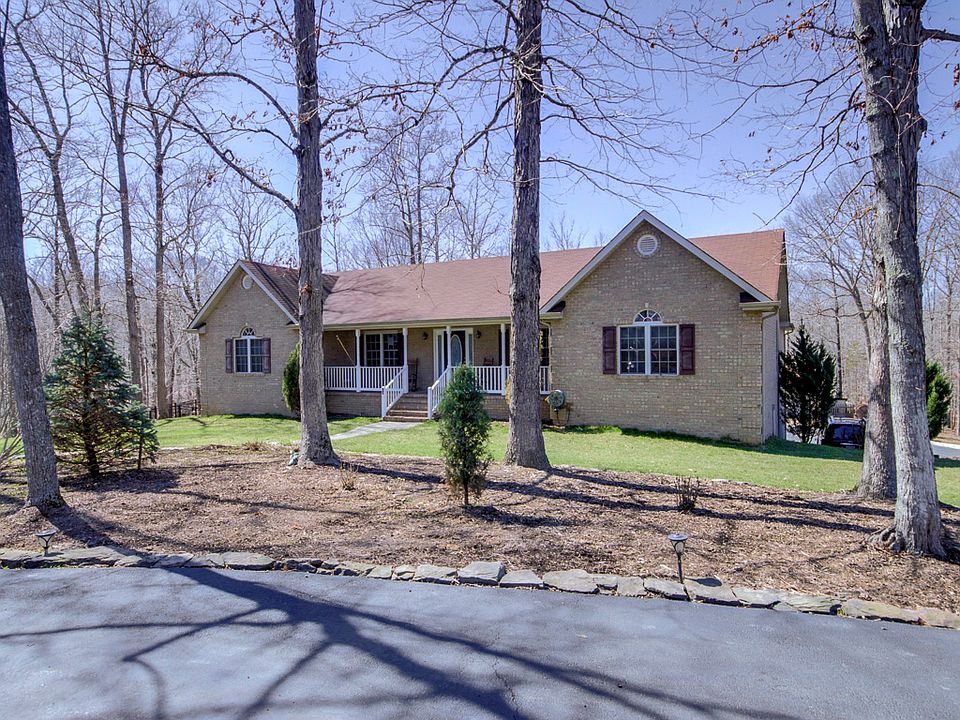 1st image of 83 Lady Jessica Ln