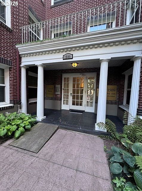 1st image of 1509 NE 10th Ave Unit 307