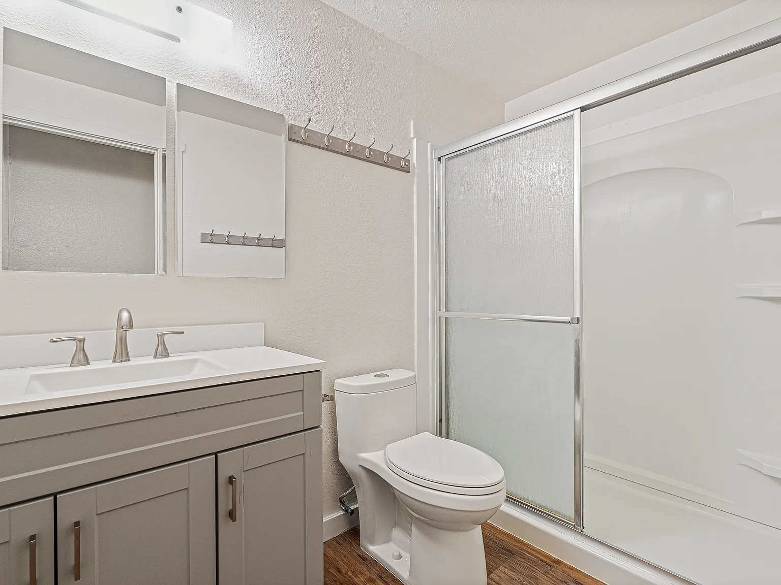 653 Myrtine St, Enumclaw - A — Photo 4