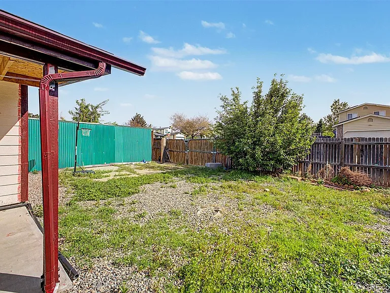 2757 S Salida St — Photo 47