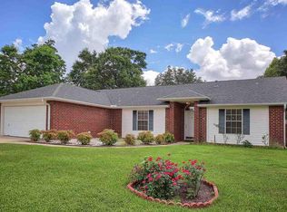 855 Ridge View Ln, Pensacola, FL 32514