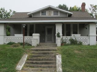 1509 E Main St, Petersburg, IN 47567