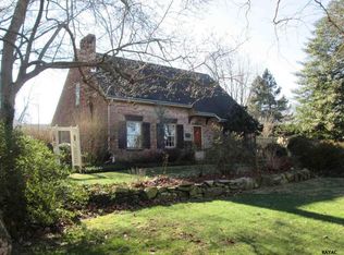 200 Lyndhurst Rd, York, PA 17402