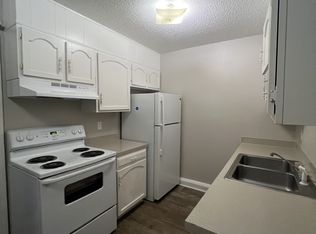 43 Holly Ave #17, Summerville, SC 29485