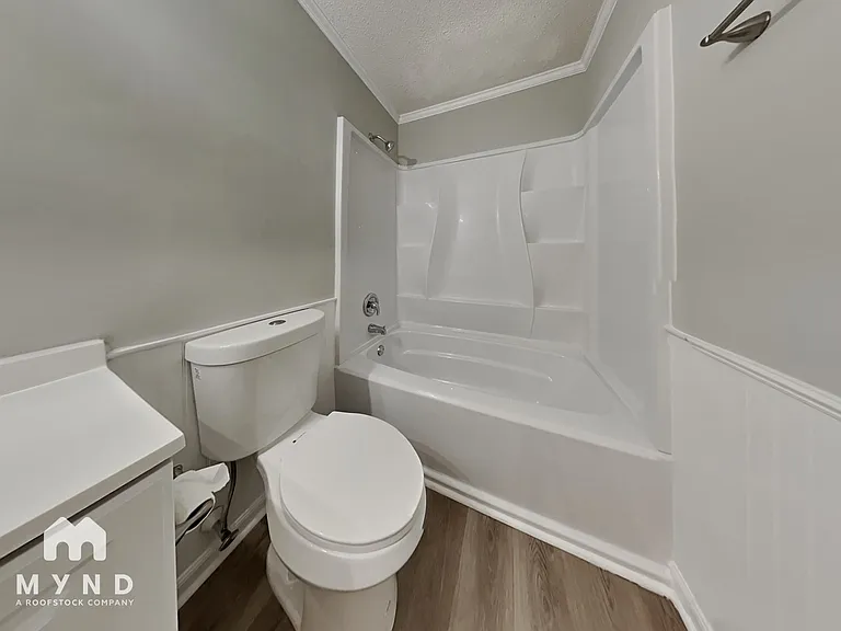 20104 Balsam Ct — Photo 17