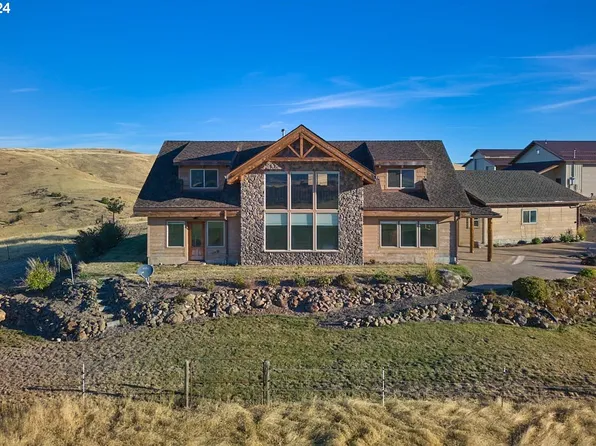 71414 Whiskey Creek Rd, Wallowa, OR 97885