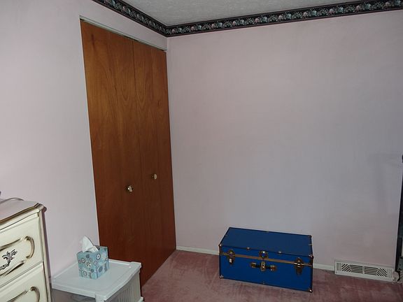 3rd image of 20438 Williamsburg Ct #303D