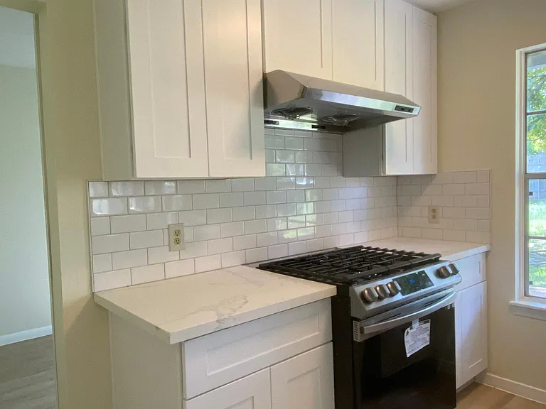 6817 Miranda Dr — Photo 11