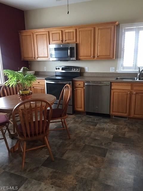 2nd image of 1377 E Cross Creek Dr Unit 34