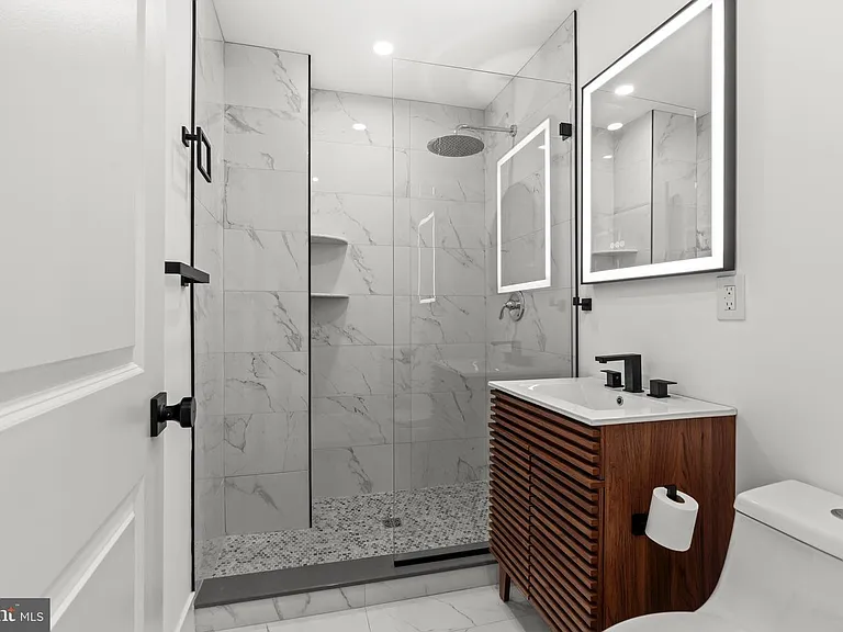 3047 N Bonsall St — Photo 14