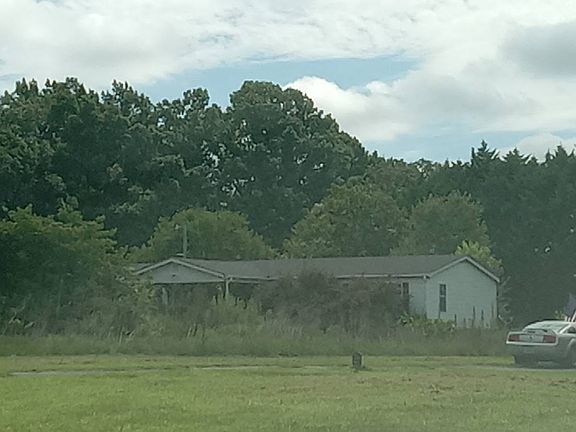 3rd image of 1893 Ellick Dr