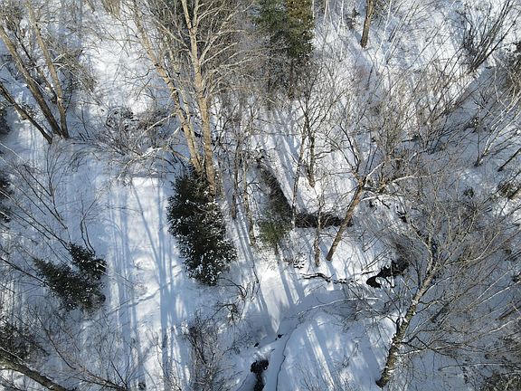 4th image of Golf Course Rd