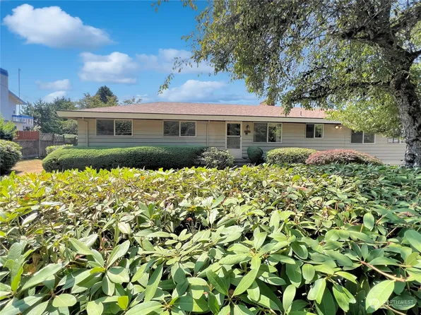 19805 98th Avenue S, Renton, WA 98055