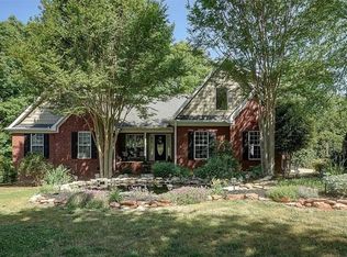 216 Praters Creek Rd, Pickens, SC 29671