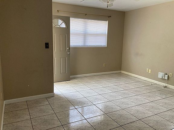 5th image of 3311 W Tampa Bay Blvd
