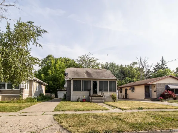 2901 Cooper Ave, Saginaw, MI 48602