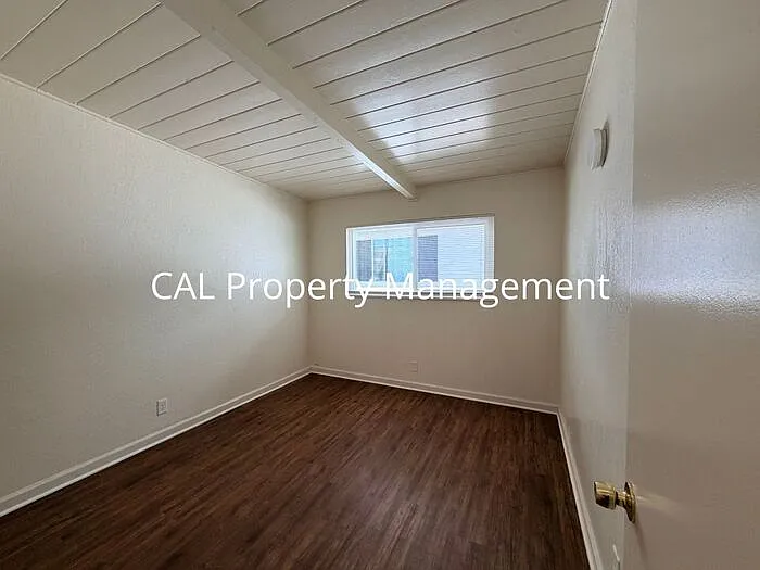 1059 N Sanborn Rd #11 — Photo 11