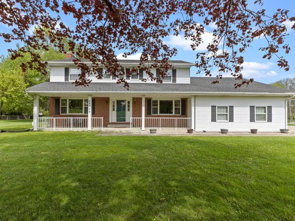 64288 Meadow Ridge Dr, Goshen, IN 46526