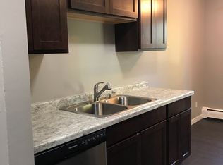 616-617 N Oaks Dr #625-307, Osseo, MN 55369