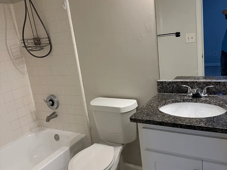 319 Granville Ct #319 — Photo 23