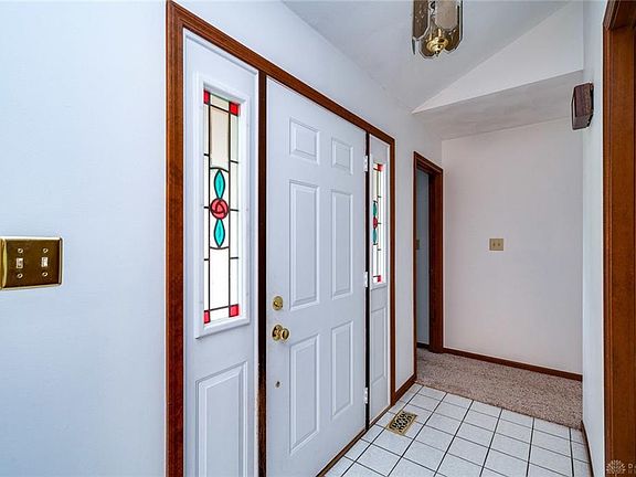 4th image of 4065 Abbeygate Dr